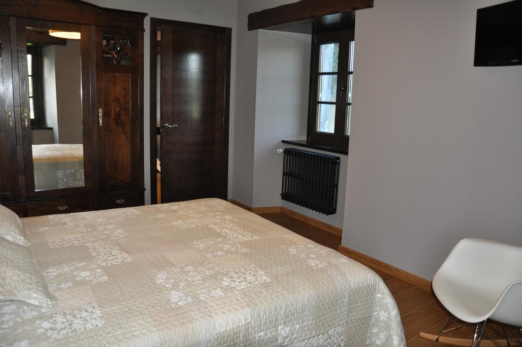 Casa Pacho Apartamentos Rurales Luarca Chambre photo