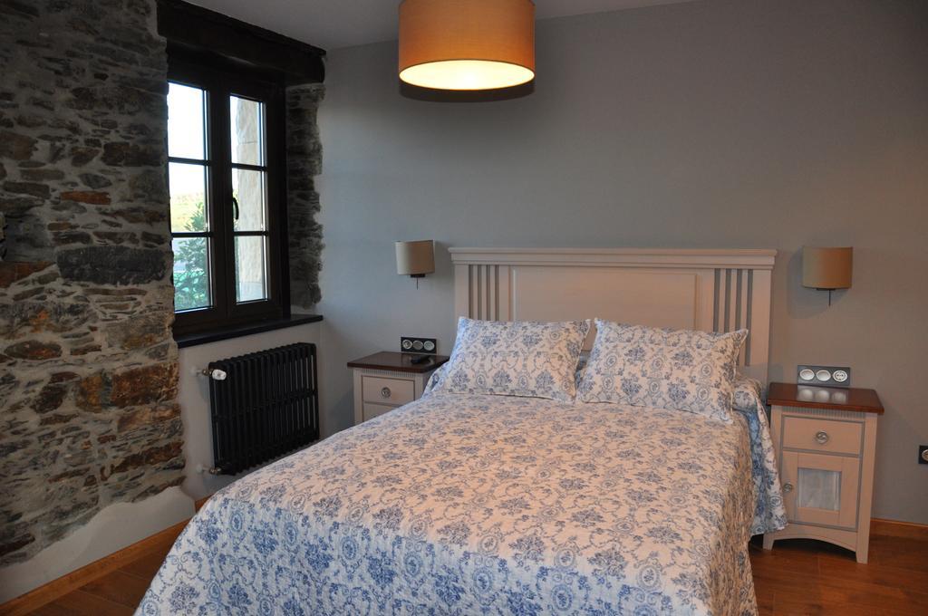 Casa Pacho Apartamentos Rurales Luarca Chambre photo